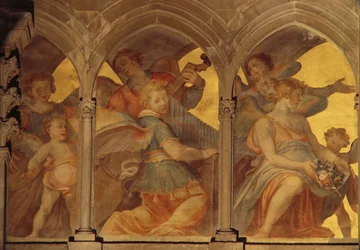Musical angels within a trompe l